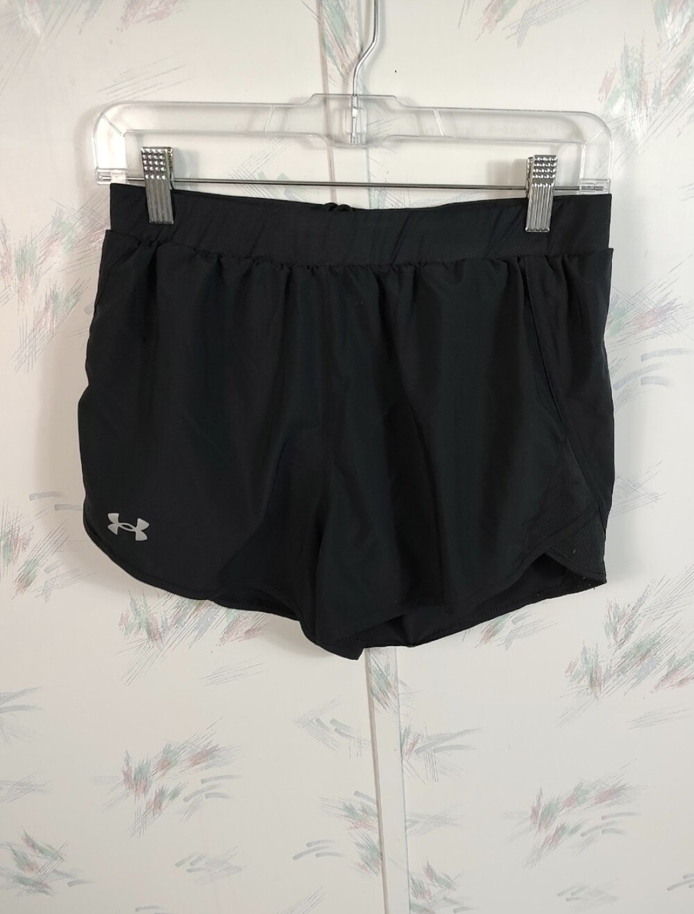 Under Armour Heatgear Black Loose Fit Shorts M